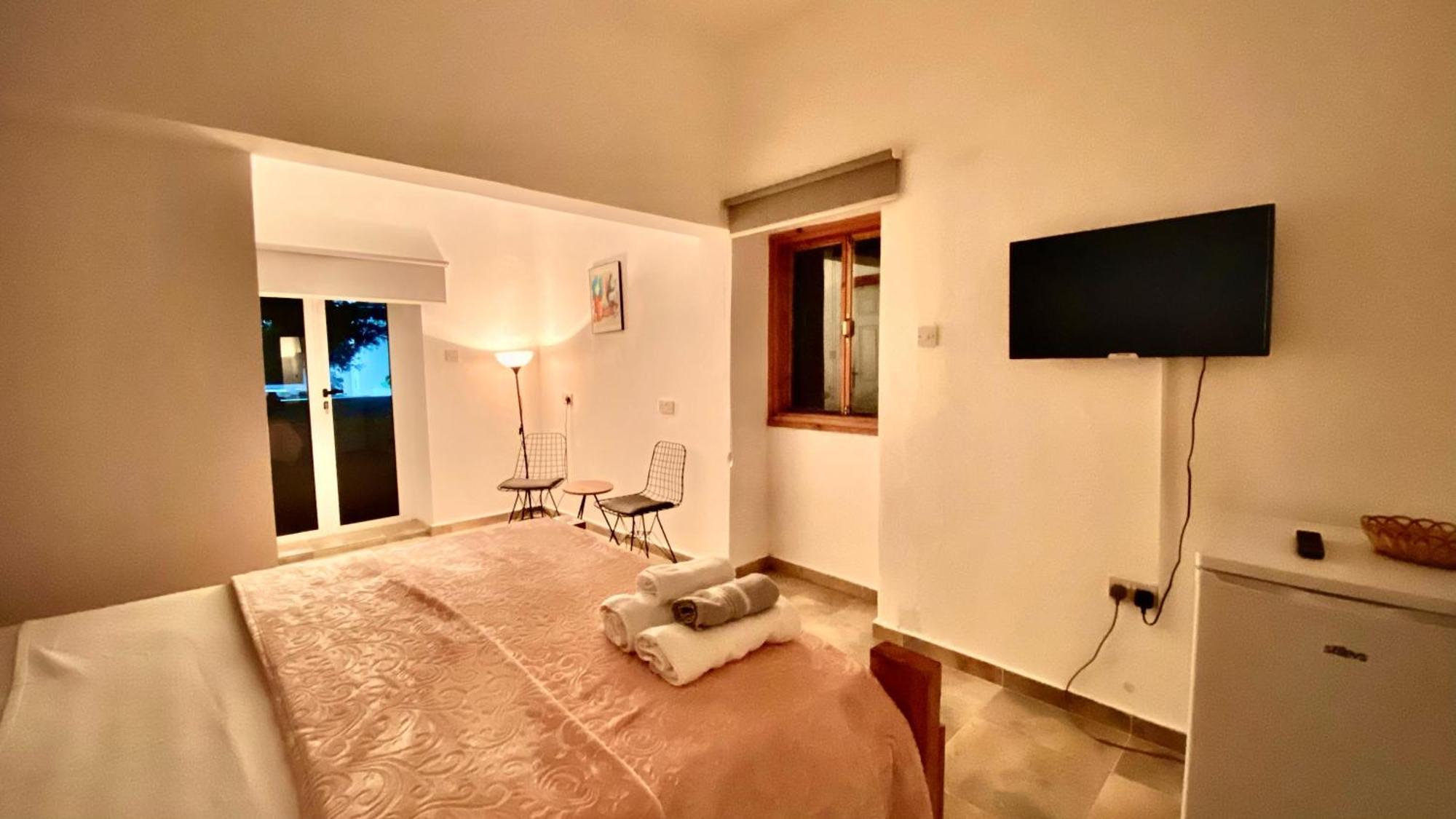 Hera Palace Boutique Otel Yialousa Exteriör bild